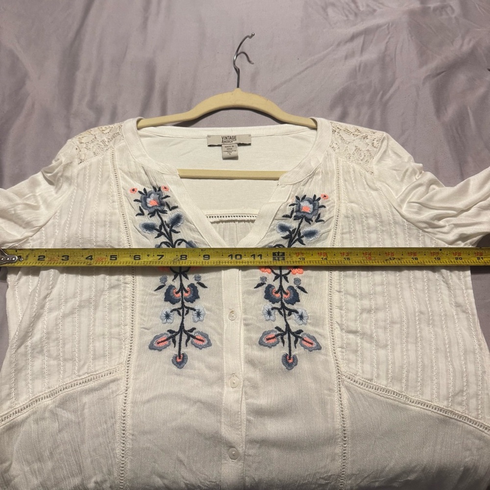 Vintage American Women’s Long Sleeve Size Small Embroidery Floral Blouse - Picture 9 of 9